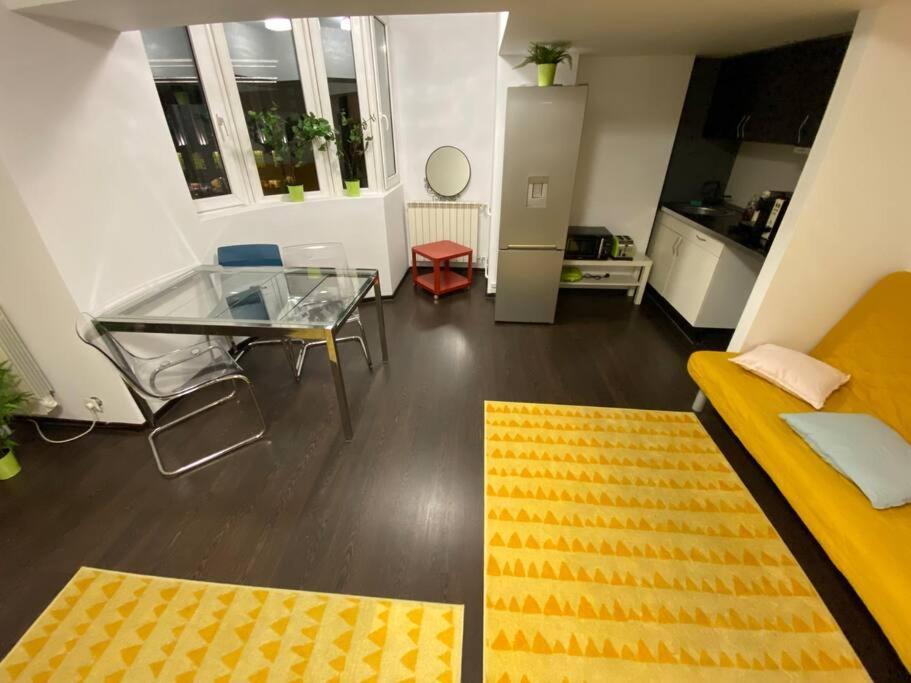 Green Apartment 43 Bukarest Exterior foto